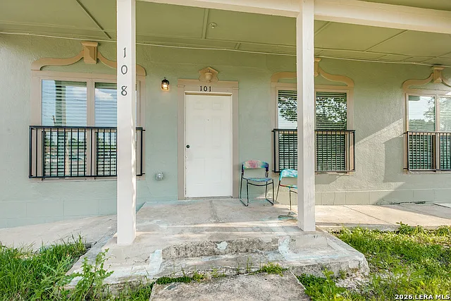 Building Photo - 108 Beatrice Ave #101