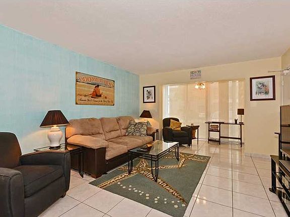 2nd image of 6305 Bay Club Dr APT 2