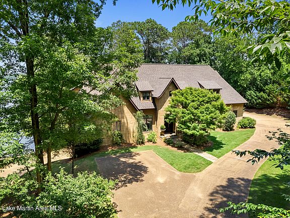 3rd image of 1594 Beri Barfield Dr
