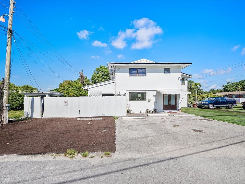 1st image of 5800 SW 20th St