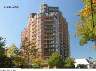 25 Forest St APT 7M, Stamford, CT 06901