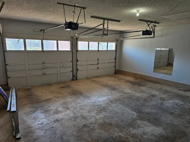 402 Greenwood Dr — Photo 8