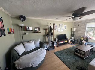 908 SW 7th Ave APT 2, Gainesville, FL 32601