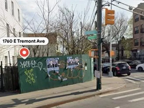 East Tremont Ave, Bronx, NY 10460