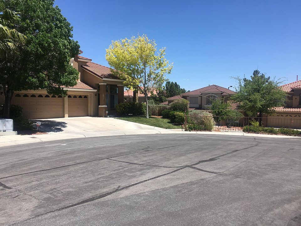 1st image of 10100 Cypress Glen Ave