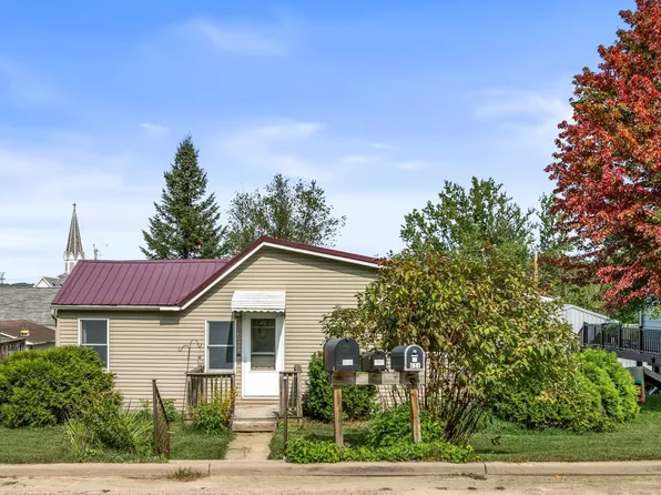 603 2nd Ave W, Wheeler, WI 54772