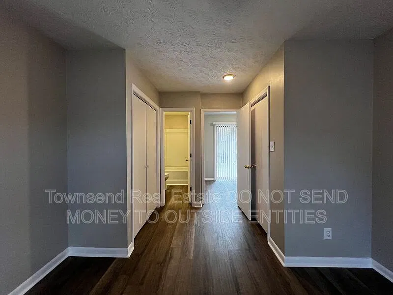 1 bed, 1.0 bath, 950 sqft, $775 — Photo 4