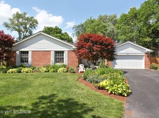 2912 Norway Pine Ln, Northbrook, IL