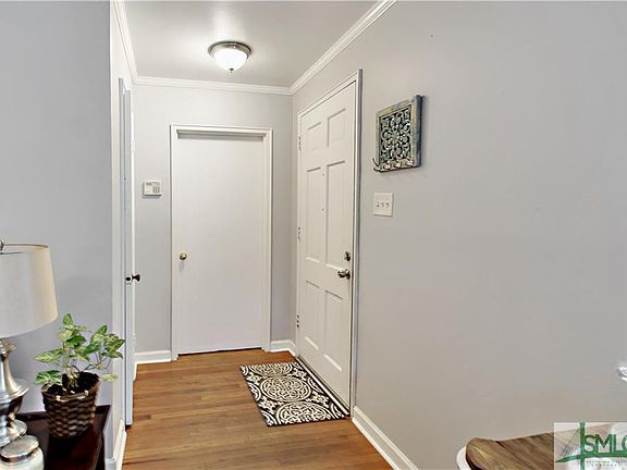 4th image of 311 E Derenne Ave