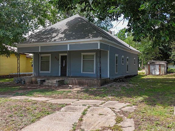 3rd image of 712 S C St