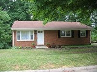 801 Estates Rd SE, Roanoke, VA 24014