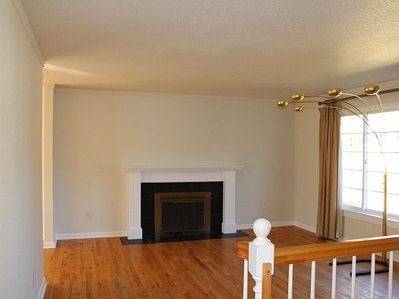 3rd image of 29121 47th Ave S