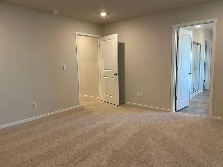 4941 NE 24th Ave — Photo 23