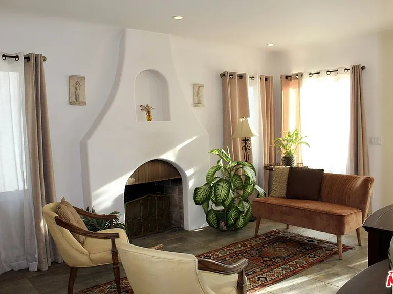 8106 Westlawn Ave — Photo 15