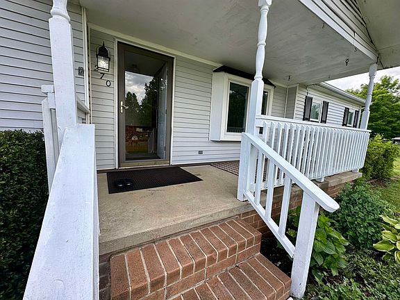 4th image of 270B North St