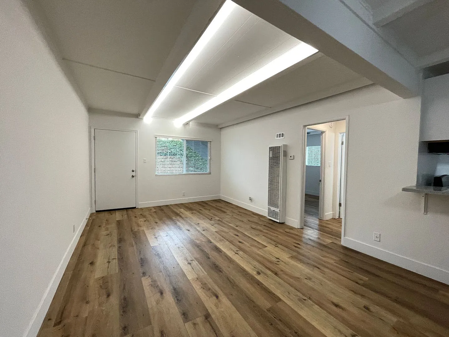 14410 Valerio St — Photo 3