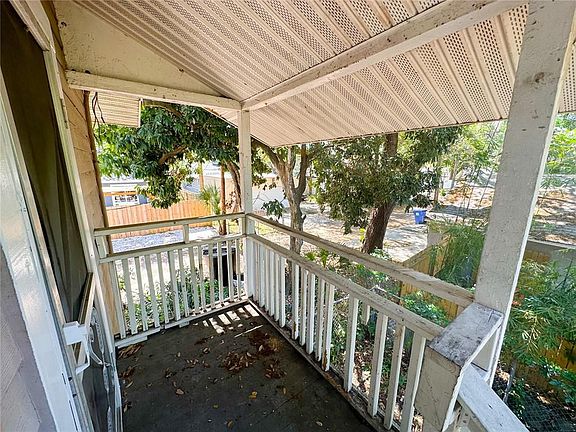 2nd image of 2840 2nd Ave S #B