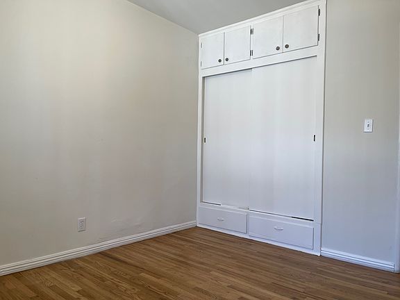 3rd image of 7910 Kester Ave #2