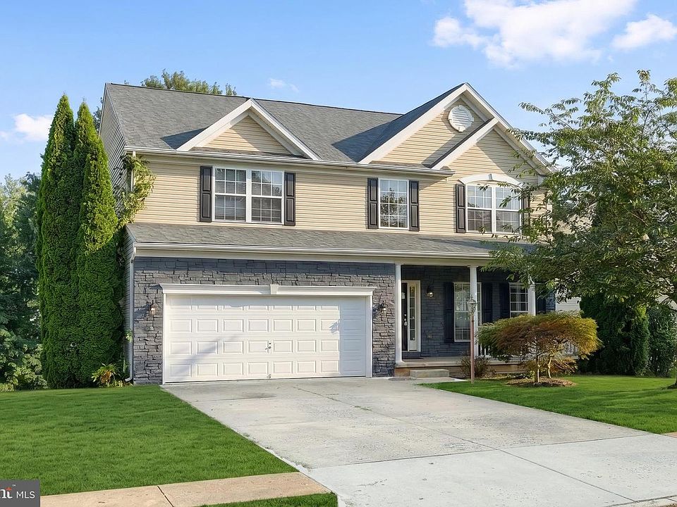 1st image of 95 Sienna Dr