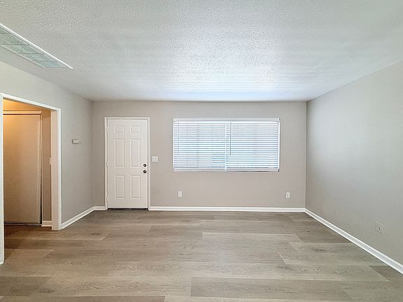 4th image of 350 S Ashford Ave #350