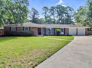 3 Chesterfield Cv, Savannah, GA 31419