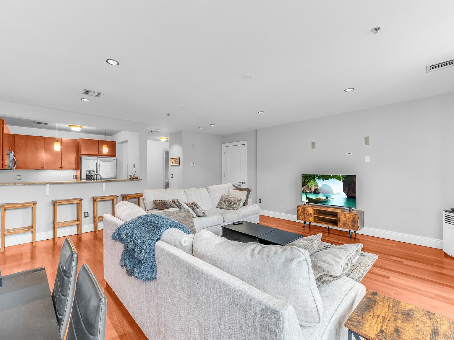 3440 48th St UNIT 1A, Weehawken, NJ 07086 Zillow