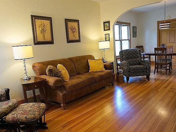 5th image of 6038 Hickory St