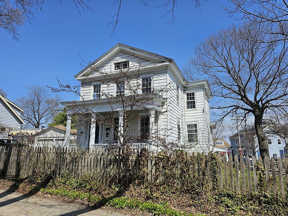 1st image of 19 Howard Ave #2