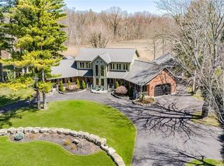 587 Hillcrest Rd, Norfolk County, ON N3Y 4K1