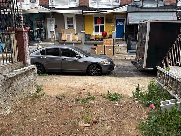 5th image of 3035 N Water St