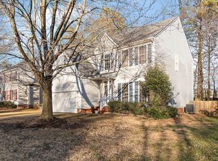 9541 Hungary Woods Dr, Glen Allen, VA 23060