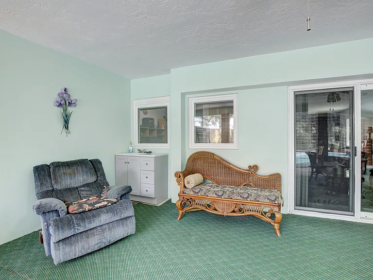 8932 SW 149th Ter — Photo 15