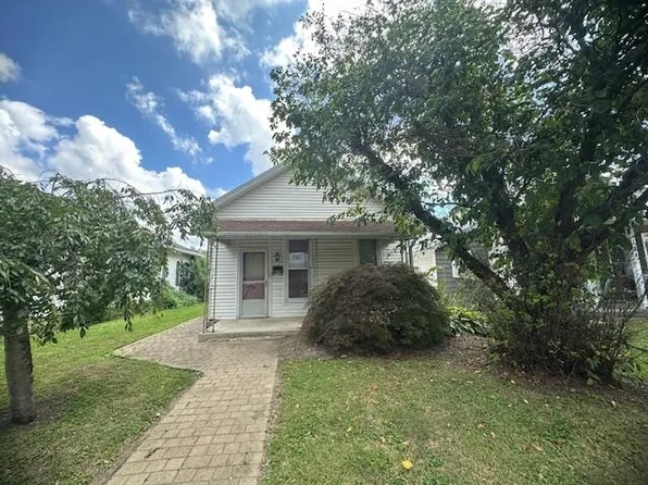 132 E Main St, Cambridge City, IN 47327