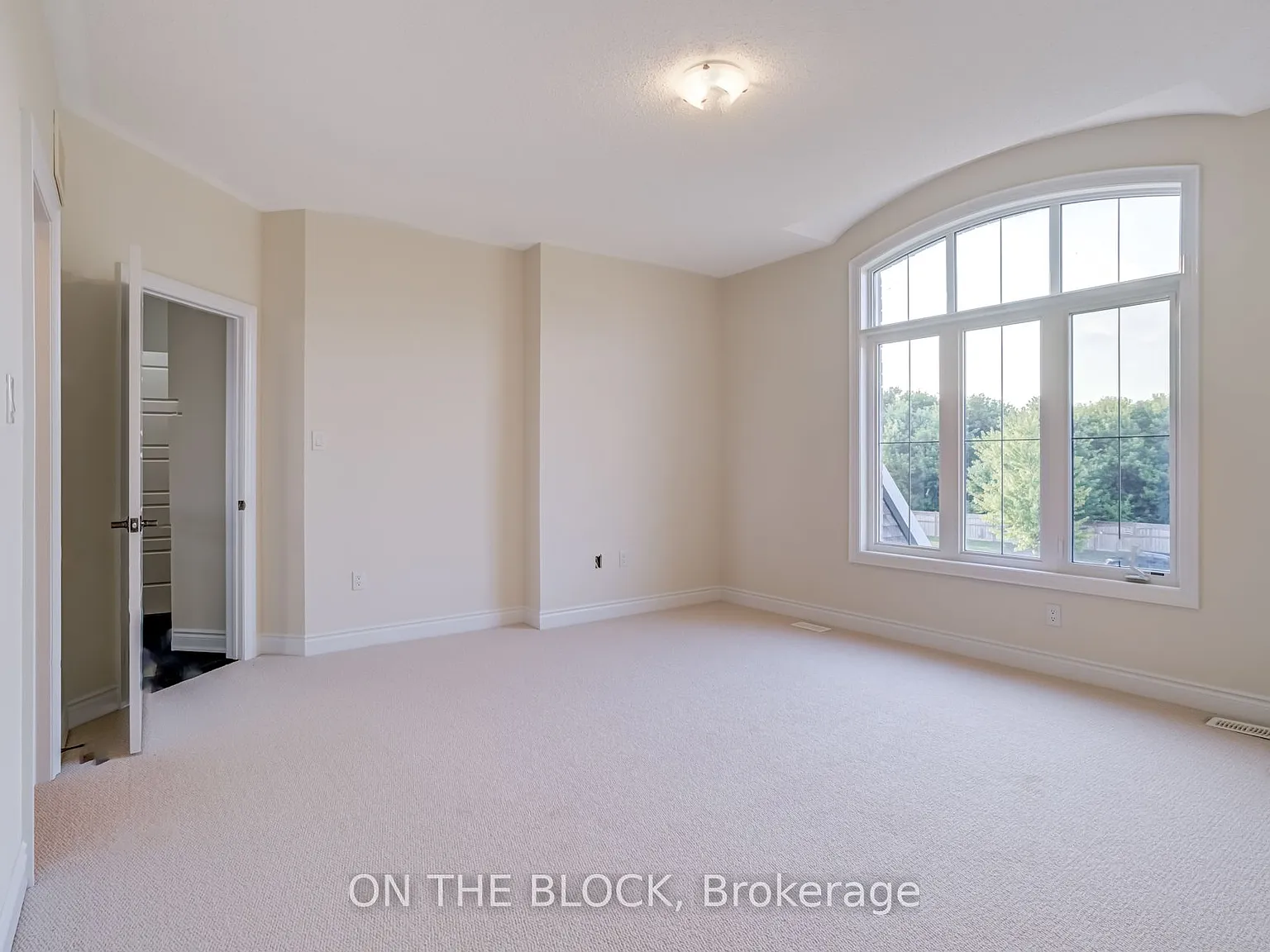 5 bed, $8,000 — Photo 4
