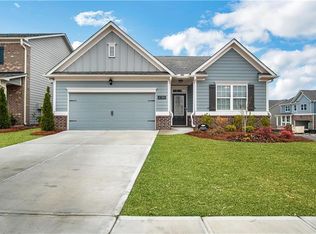 6780 Bluegill Rd, Flowery Branch, GA 30542