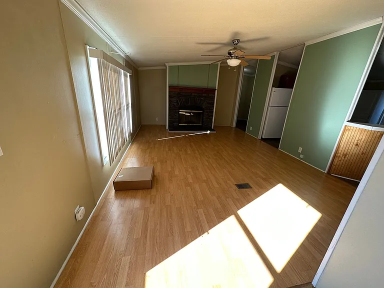 134 Brandenburg Dr — Photo 3