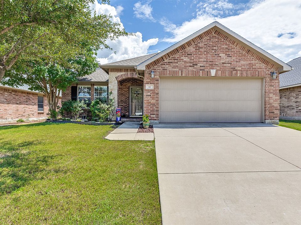1st image of 317 Amethyst Dr