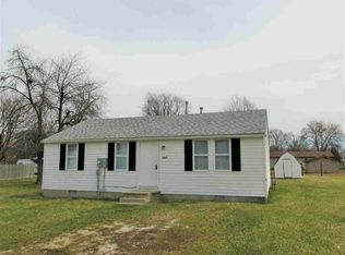 2009 E 14th St, Muncie, IN 47302