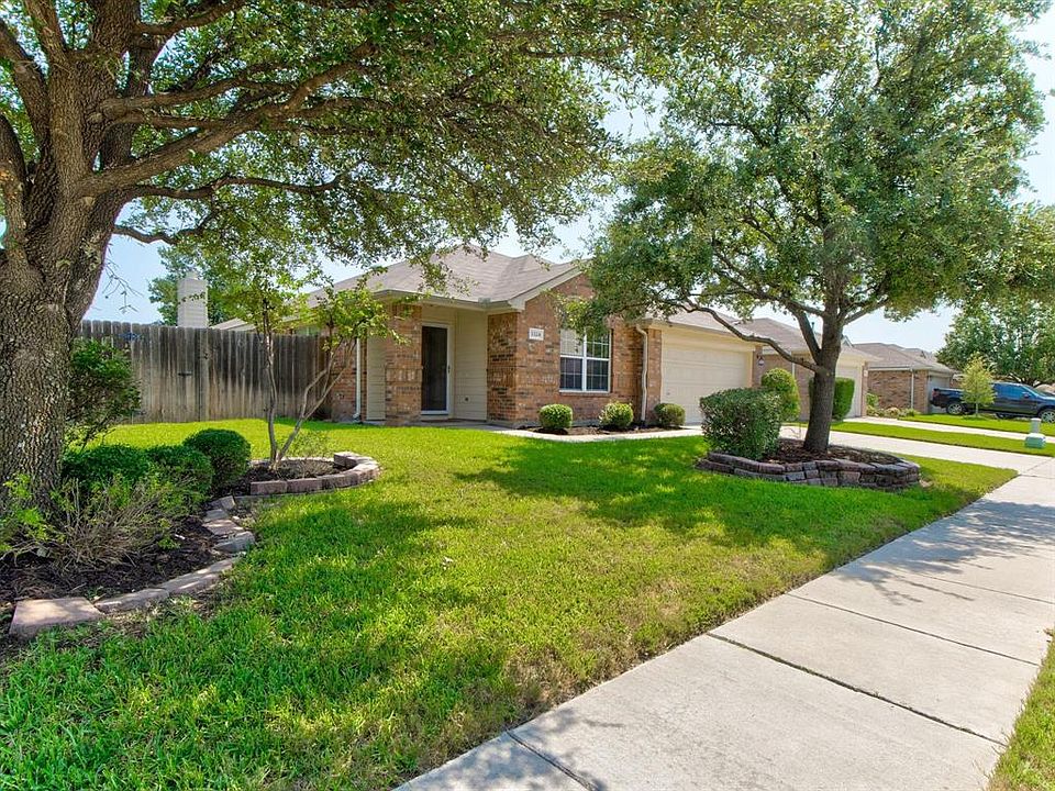1st image of 3324 Lake Hill Ln