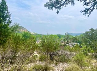 110 Bluebonnet Dr, Junction, TX 76849