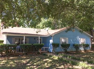 5301 Walnut Grove Ln, Charlotte, NC 28227