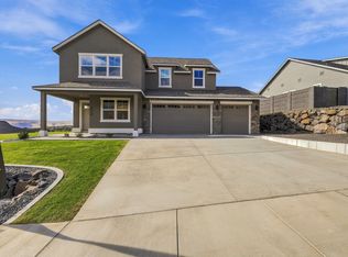 323 Ascend Ave, Richland, WA 99352