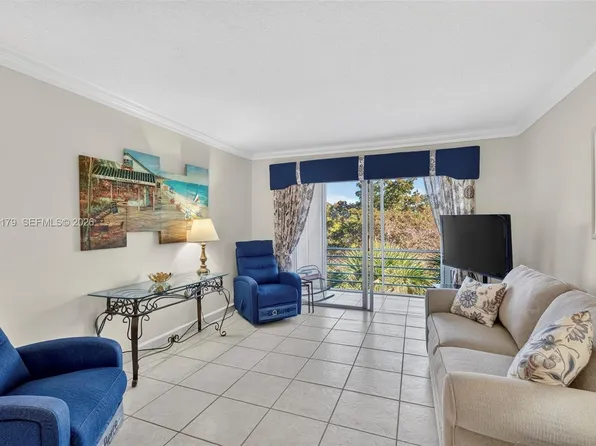 2900 NW 47th Ter APT 405B, Fort Lauderdale, FL 33313