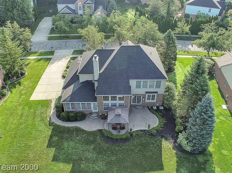 1248 Lasalle Rd — Photo 13