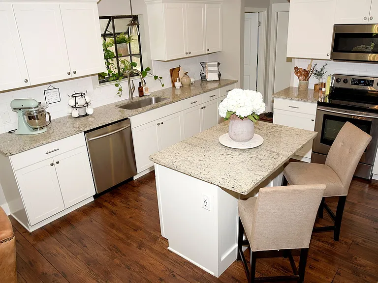 416 Aruba Way — Photo 9