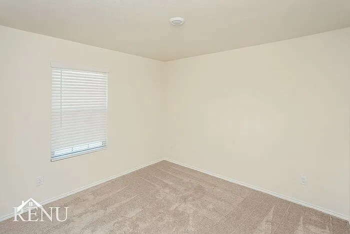 4101 Wintergreen Dr — Photo 8