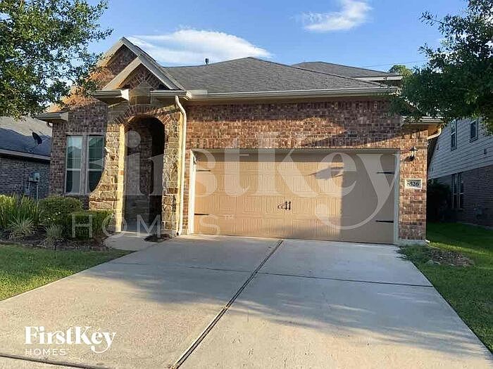 1st image of 8526 Lighthouse Lake Ln