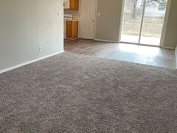 Living Room & Breakfast Nook