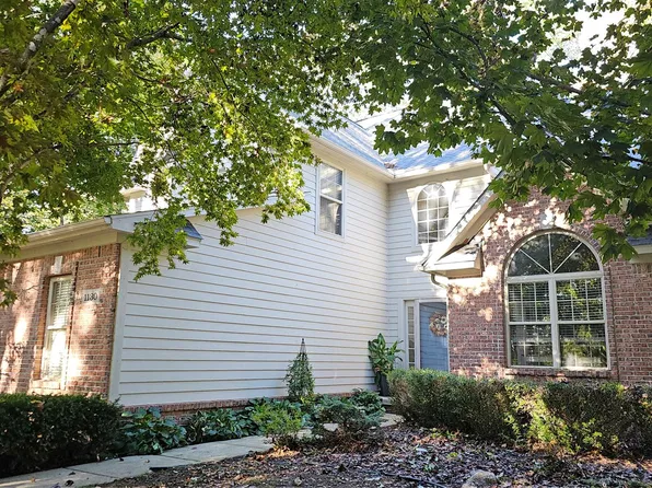 1130 E Eastwood Shore Dr, Howell, MI 48843