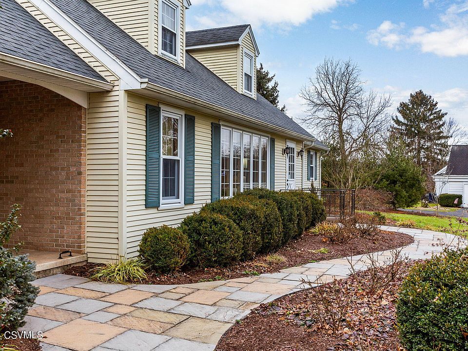 2nd image of 178 Heather Hills Dr